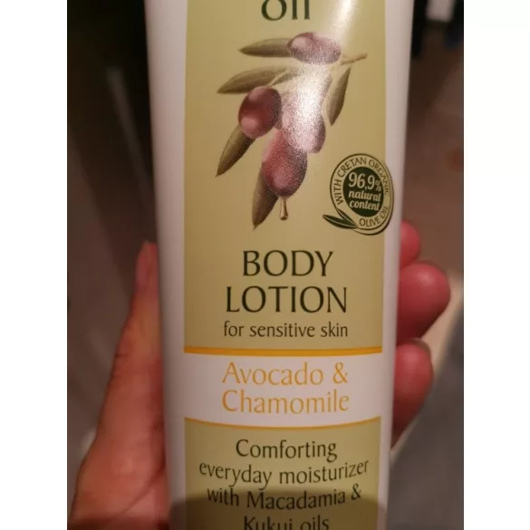 Aphrodite testápoló avokádóval és kamillával 200ml